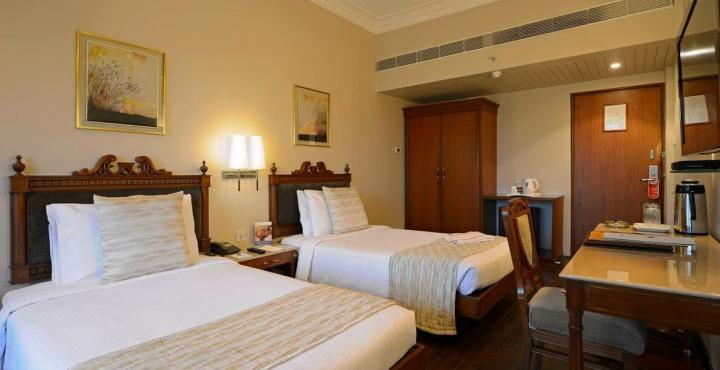 Sun-N-Sand Pune Exterior photo