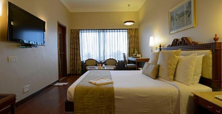 Sun-N-Sand Pune Exterior photo