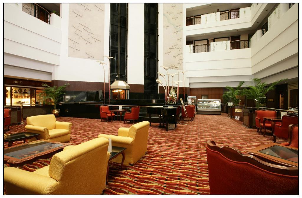 Sun-N-Sand Pune Exterior photo